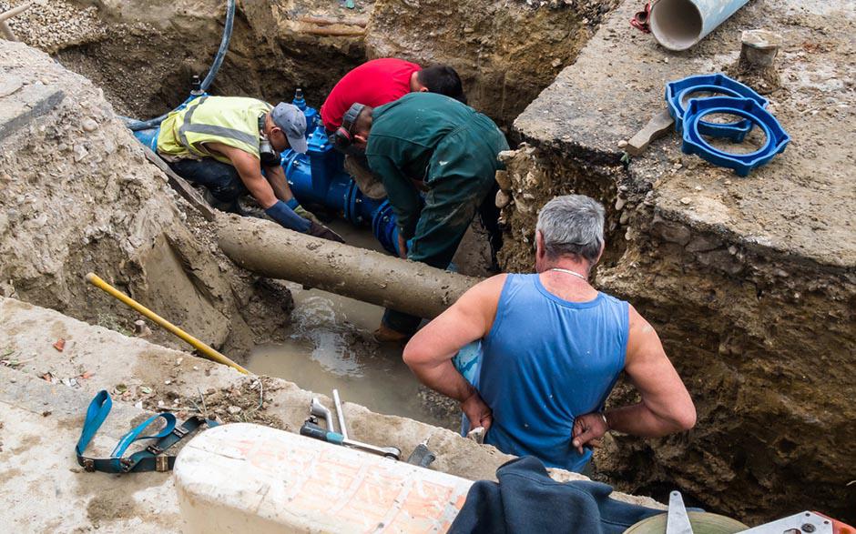 tuyau déboucheur canalisation Le Plessis-Robinson
